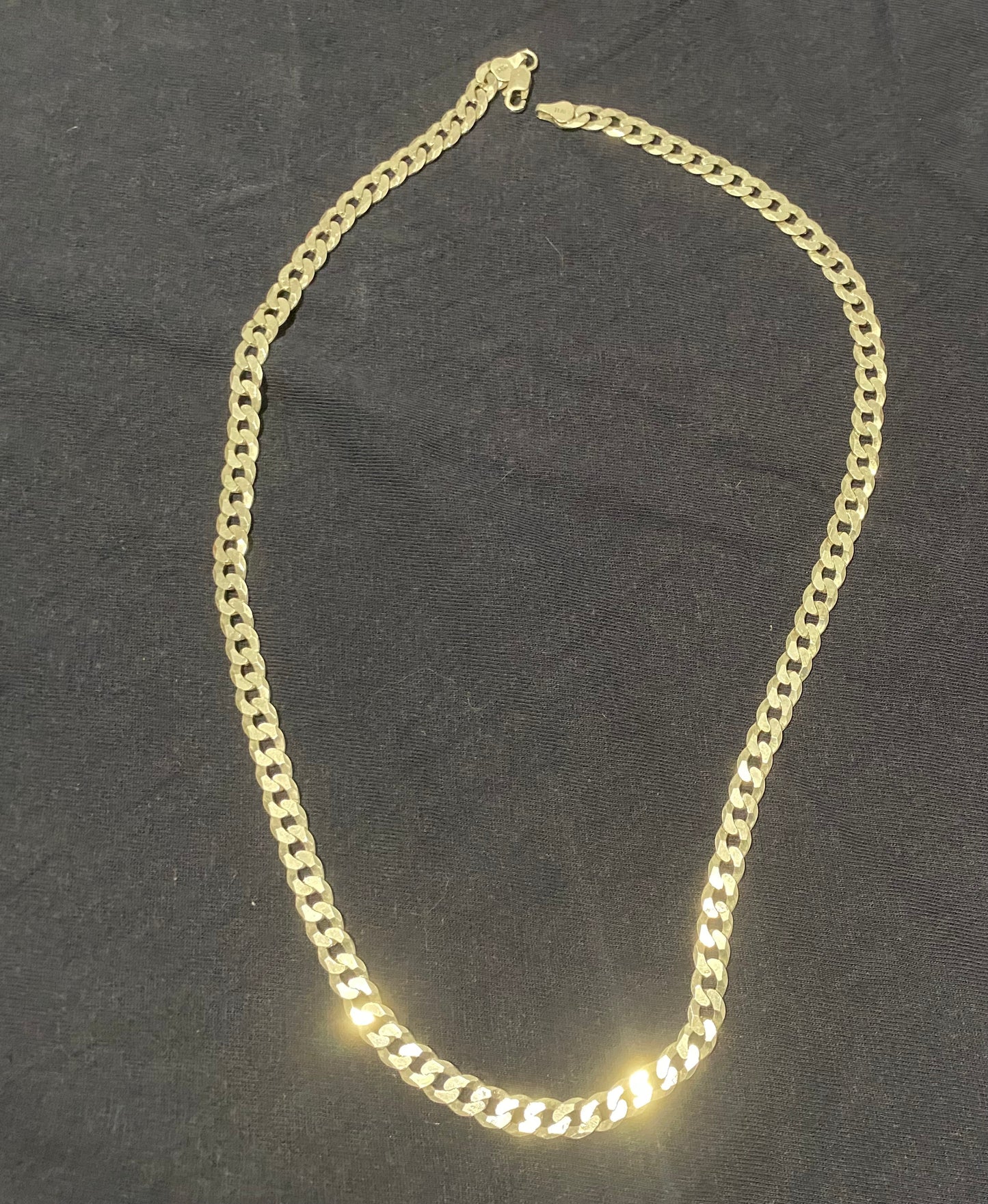 Cadena cubana de plata de ley
